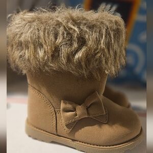 Faux Fur Toddler Boots. NWOT. Size 7